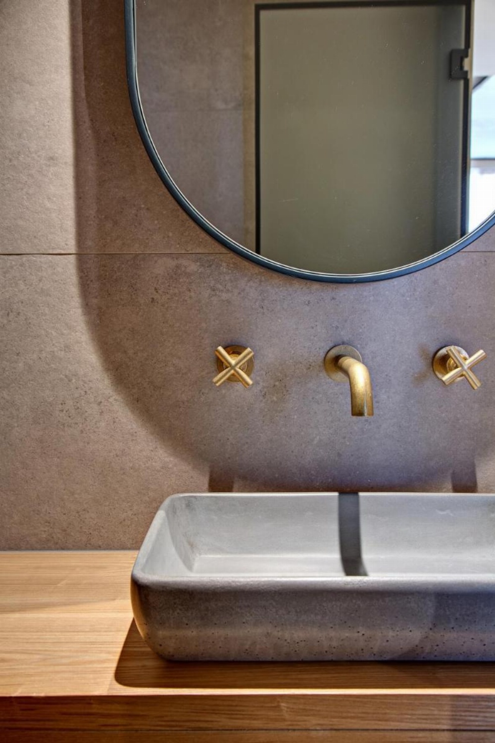 Zara Tower  Luxury Suites and Apartments Image 11