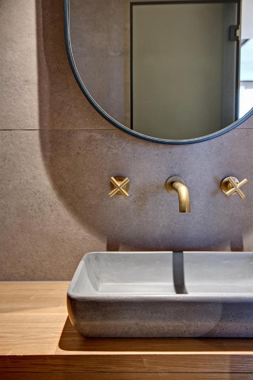 Zara Tower  Luxury Suites and Apartments image 11