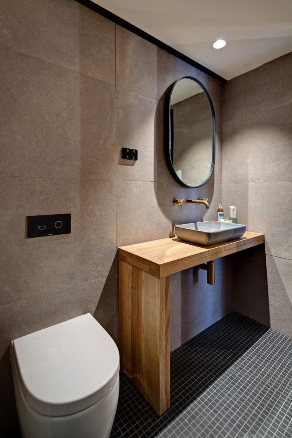 Zara Tower  Luxury Suites and Apartments Image 14