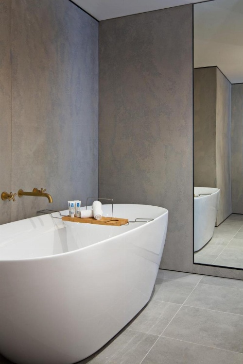 Zara Tower  Luxury Suites and Apartments image 19