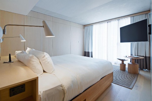 Zara Tower  Luxury Suites and Apartments image 24