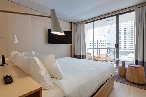 Zara Tower  Luxury Suites and Apartments image 28