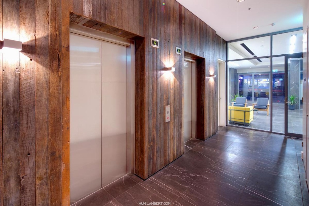 Zara Tower  Luxury Suites and Apartments Image 43