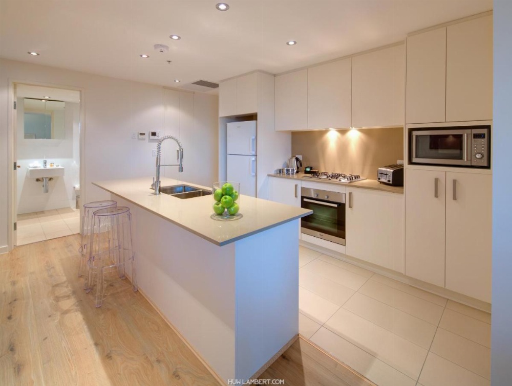 Zara Tower  Luxury Suites and Apartments Image 45